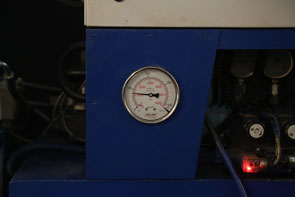 Automatic Compression Rubber Moulding Machine